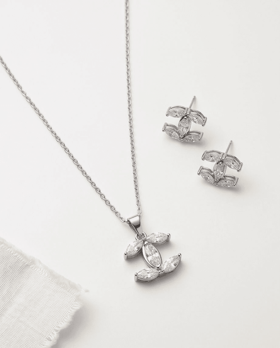 Chanel set necklace + earrings